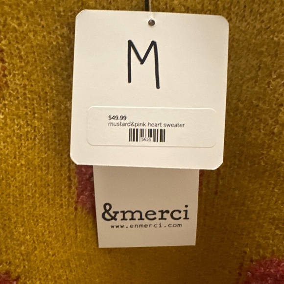 &Merci heart sweater - Picture 6 of 6